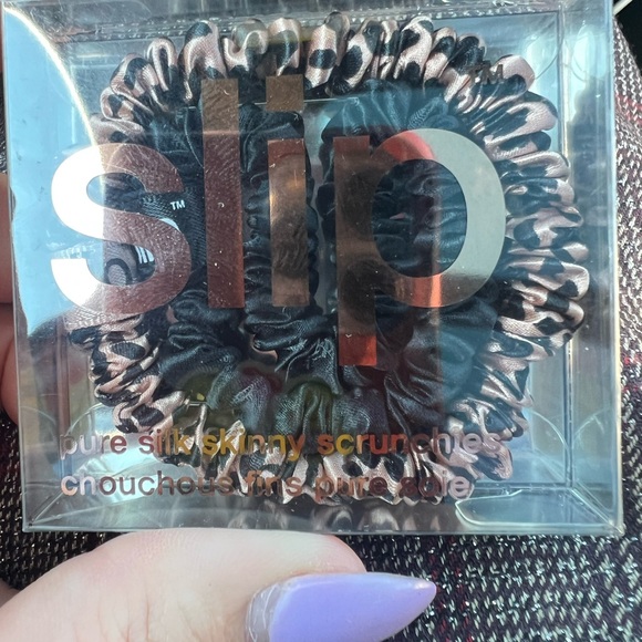 New! Slip Silk Skinny Hair Ties Set Of Two Scrunchies Anti-Breakage & Crease - Picture 4 of 4